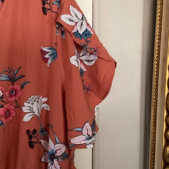 BloomChic Dark Peach Floral Tulip Sleeve Elastic Waist V~Neck Dress 28 - Picture 4 of 6